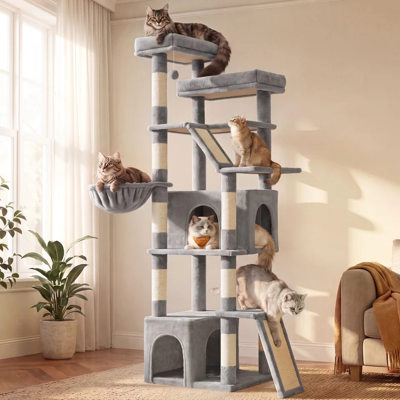 Albero tiragraffi per più gatti con sisal e aree di riposo