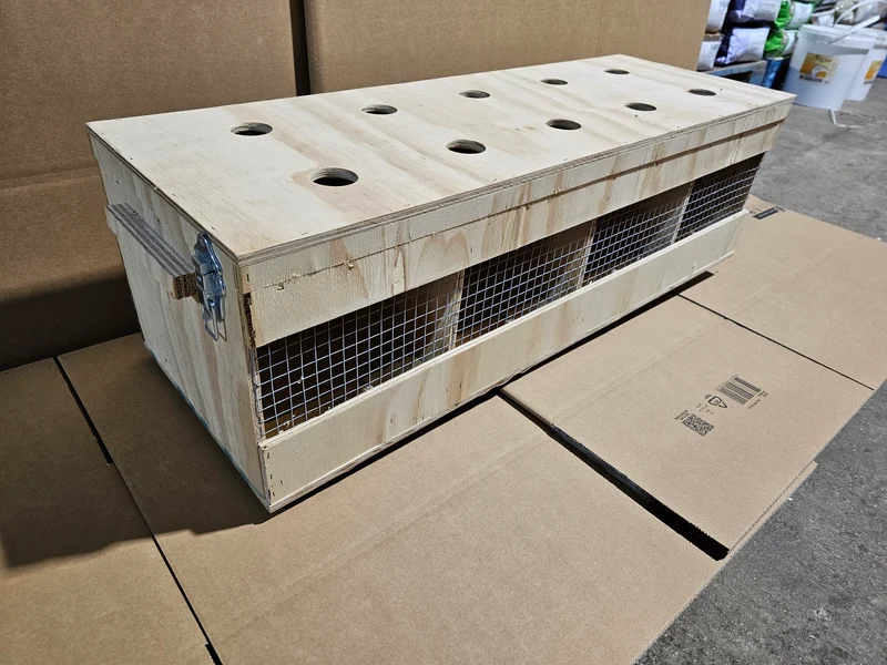 Caja de transporte de madera (resistente y duradera)