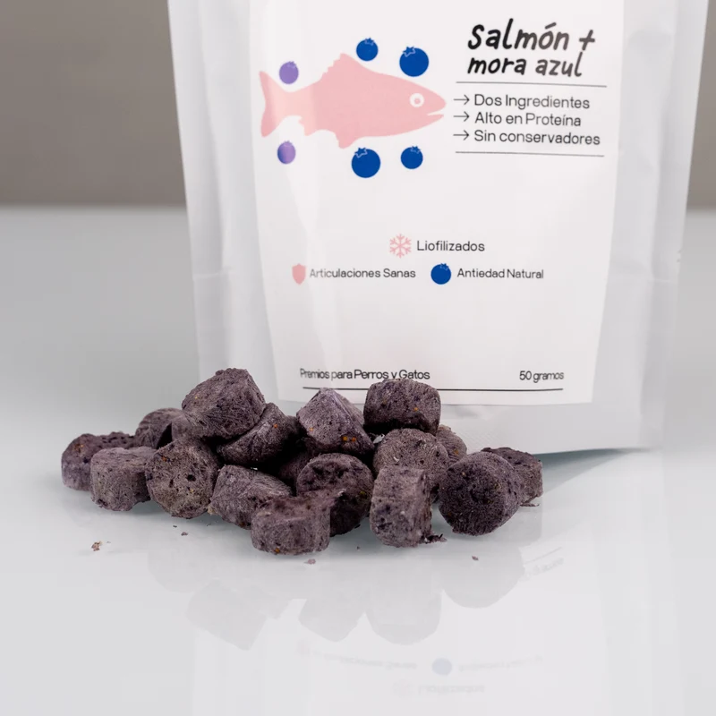Salmón + Mora Azul Liofilizados — Movilidad y Antiedad para Perro Senior | Método Nardos™
