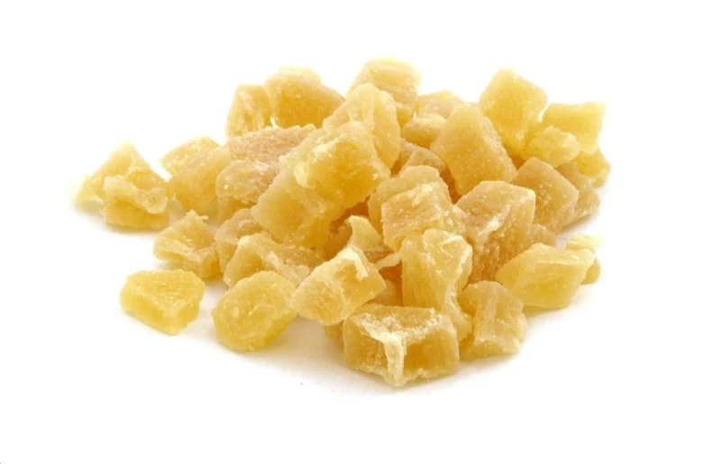 Cubos de piña secos