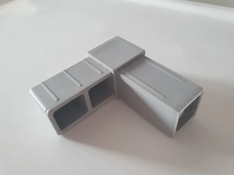 L pieza de conexión pajarera