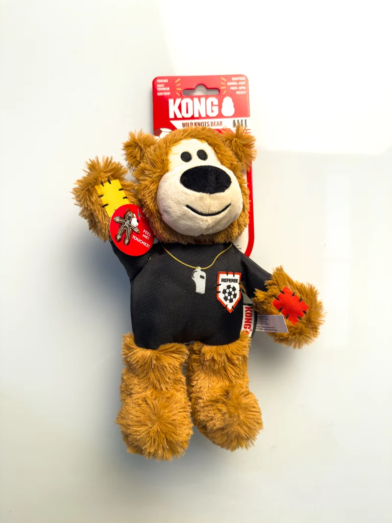 Peluche Kong Wild Knots Referee Bear - Edición Limitada Mundial 2026 | Kong®