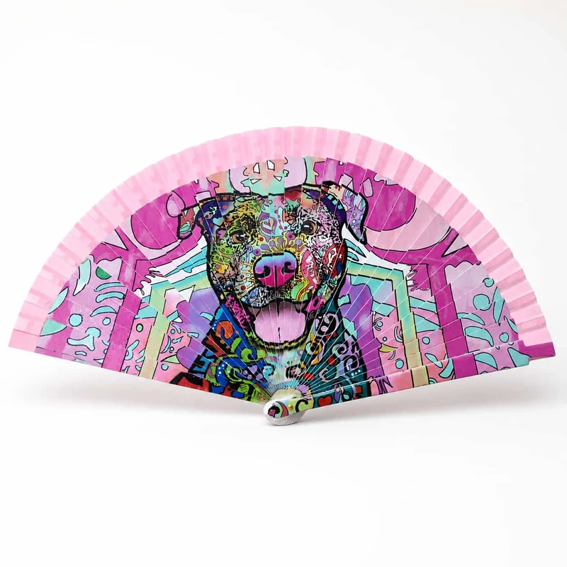 Abanico rosa con perro pop art multicolor