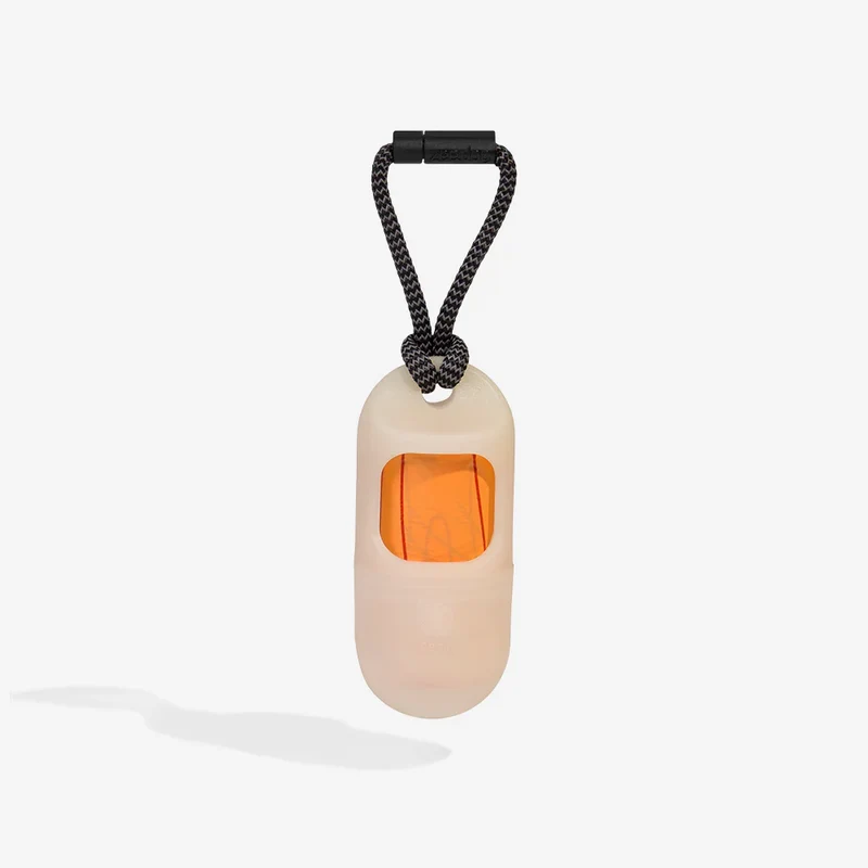 Dispensador de Bolsas Glow-In-The-Dark p/Popo de Zee.Dog