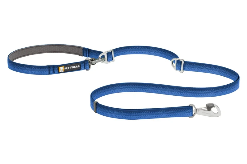 Correa Switchbak Azul (Blue Pool) multiusos, doble y manos libres de Ruffwear