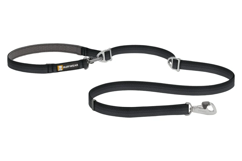 Correa Switchbak Gris (Basalt Gray) multiusos, doble y manos libres de Ruffwear