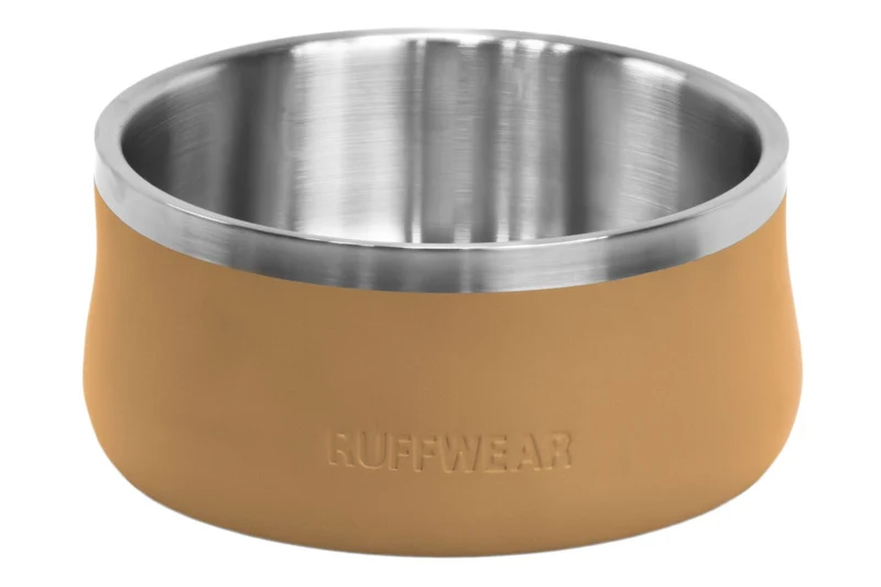 Plato de Acero Inoxidable Basecamp™ para Perros - Color Arena (Cattail Tan) | Ruffwear®