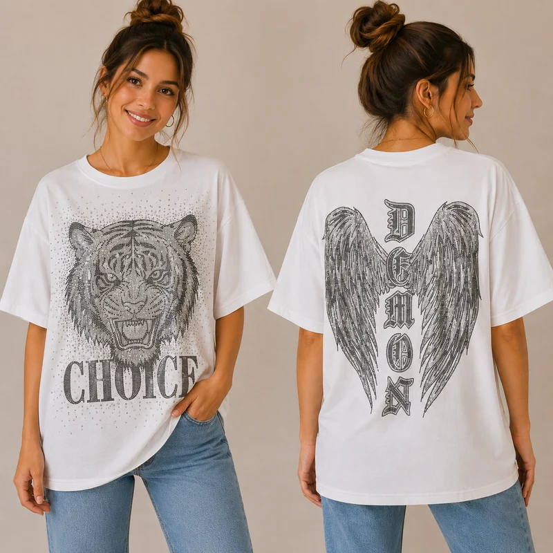 Camiseta Oversize Blanca Tigre & Alas con Strass