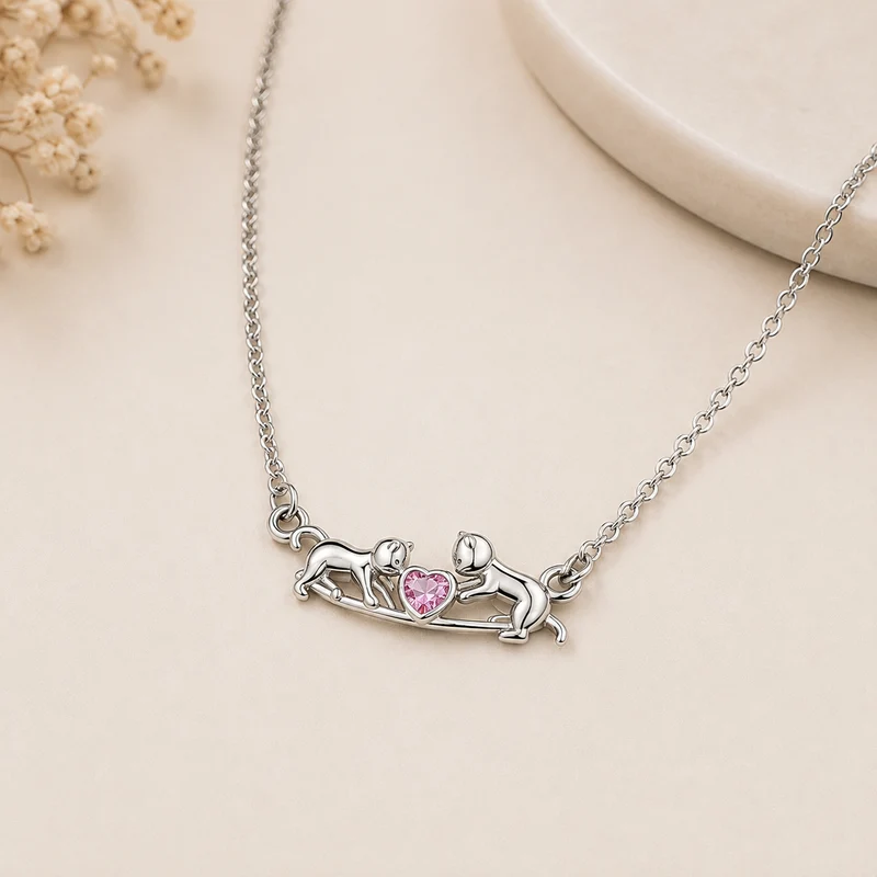 Collar de Plata de Ley con Gatitos y Corazón Rosa